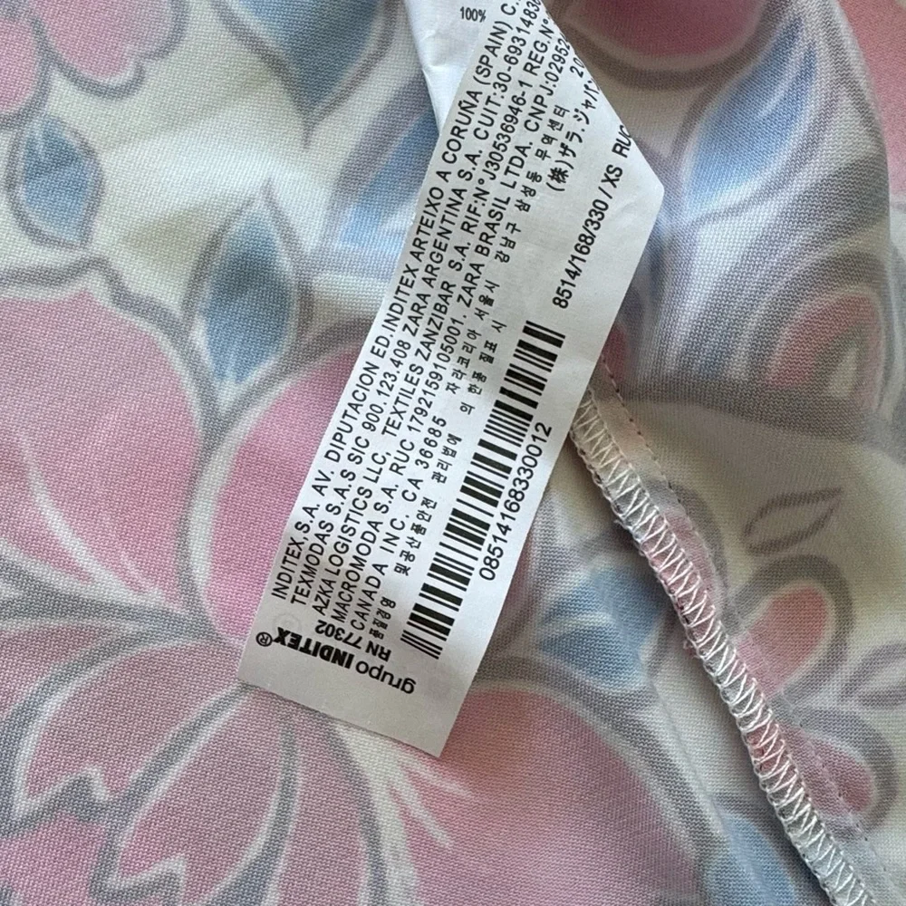 NWT! ZARA Blouse, Size XS - Picture 5 of 7